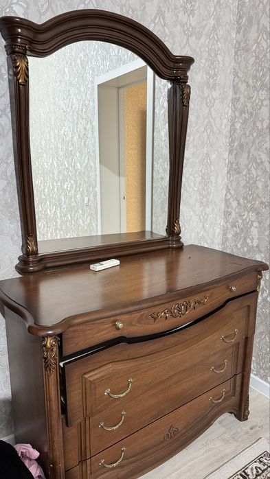 Спальни гарнитур Б/У