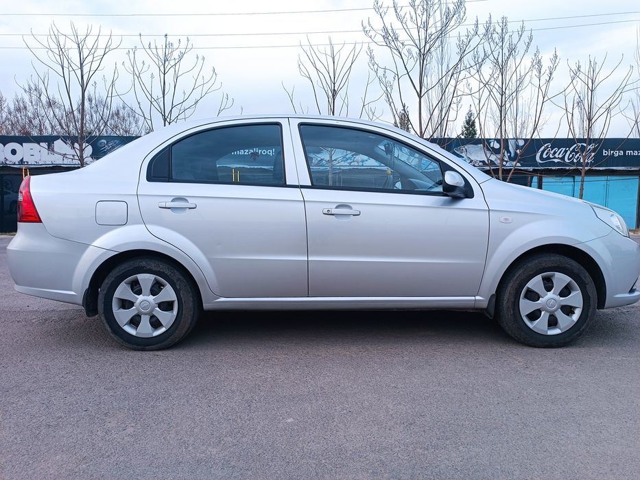 Nexia 3  2017 года