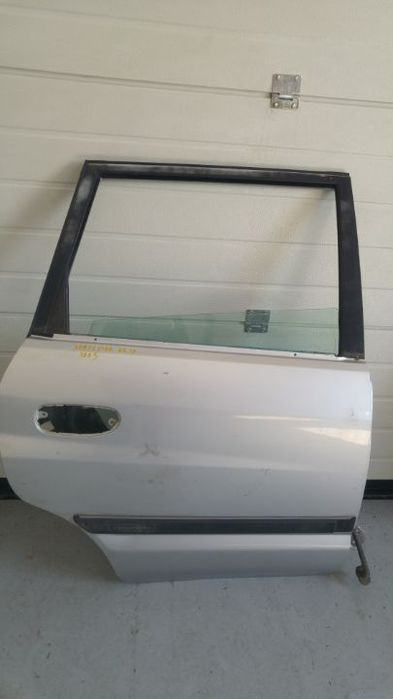 usa portiera dreapta spate mitsubishi space star 2003