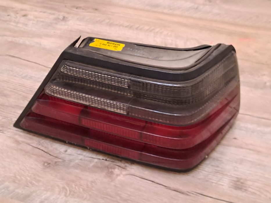 Фара на мерседес бенз Е 124