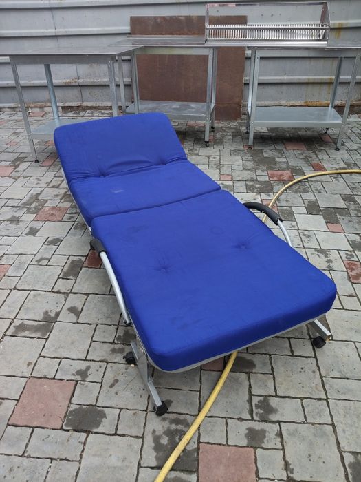Раскладушка металлическая с матрасом