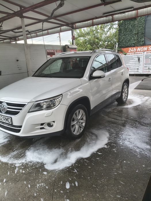 Vând WV Tiguan 2.0 TDI