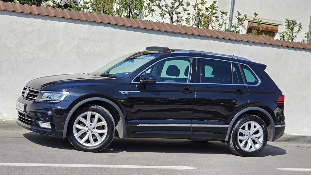 VW Tiguan R-Line 2.0TDI 150cp DSG 2017 / LED PANO Distronic LINE / TOP