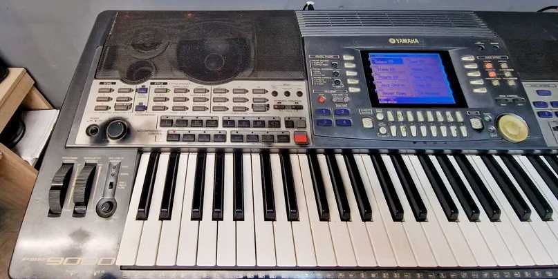 orga yamaha psr 9000 - un instrument complex la un pret redus .