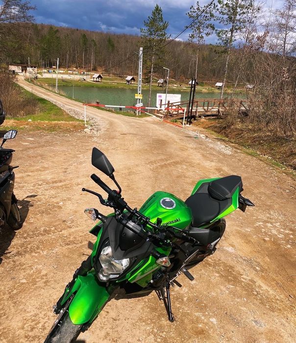 Vând Kawasaki Z125 pro