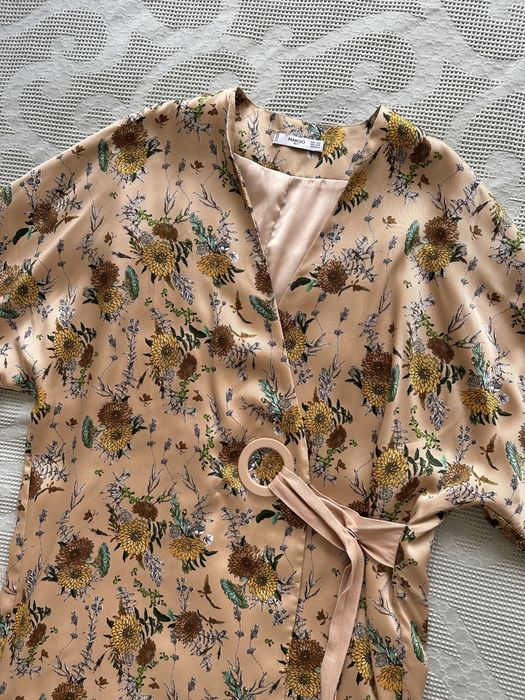 Дамска жилетка / сако MANGO