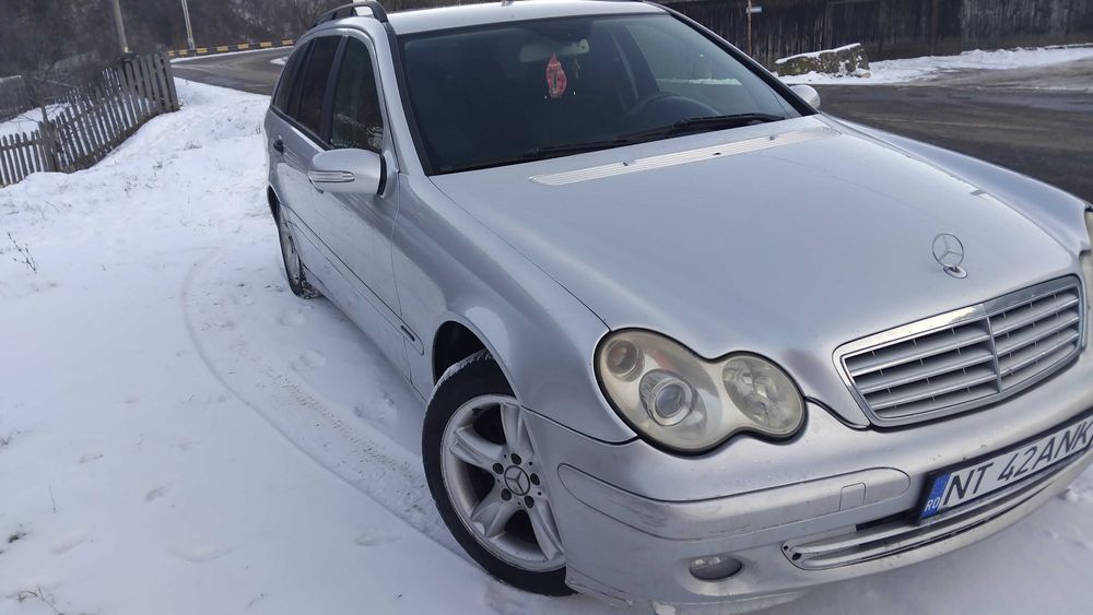 Mercedes c class 2.2 diesel automat