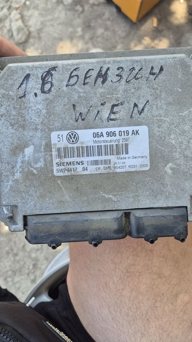 Компютъри двигател Голф 4/ Бора 1.6 101 кс