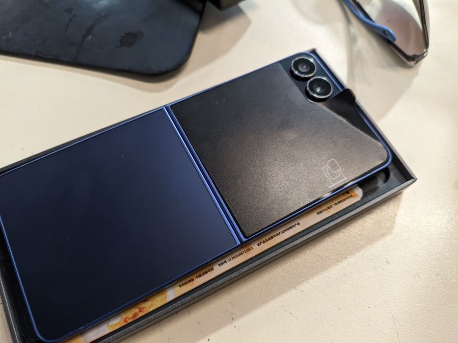 Samsung Galaxy z flip 7