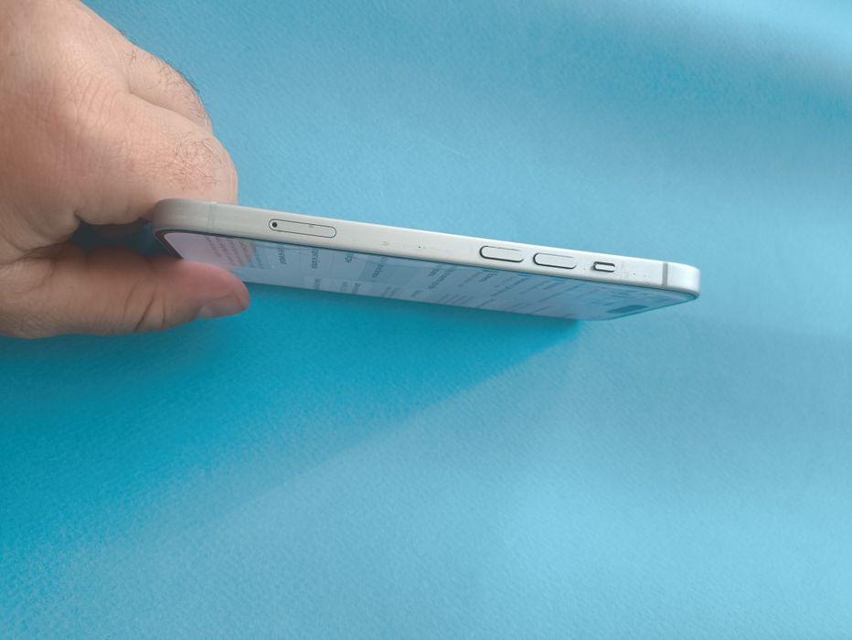 iPhone 15 перфектен