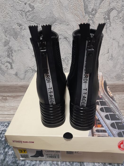 Новые демисезонные ботильоны