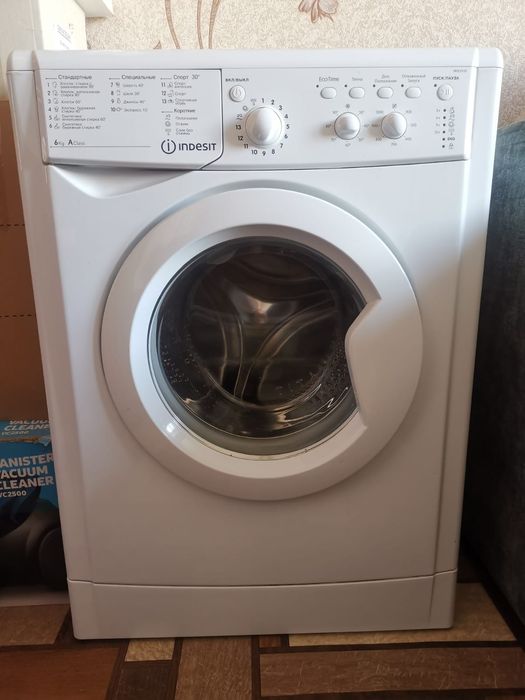 Продам стиральную машинку
