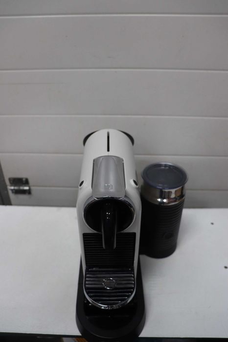 Кафемашина с капсули DeLonghi Nespresso EN267.WAE Citiz 1710 W