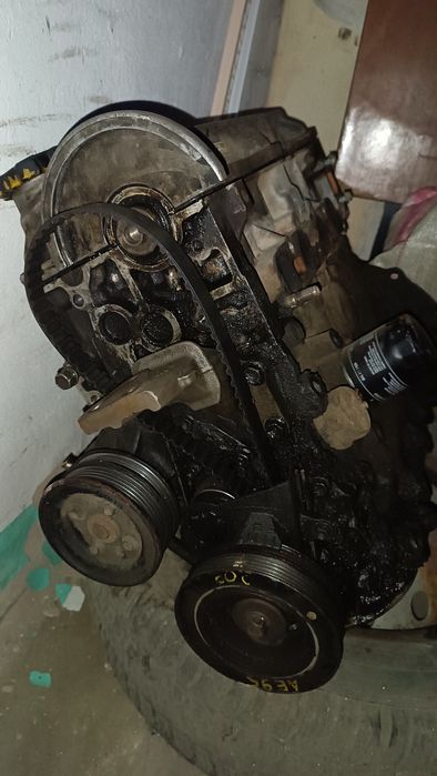 Двигатель в разбор.