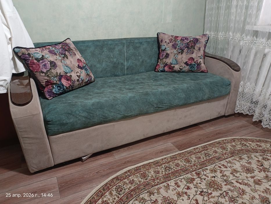 Продам диван двух спалка