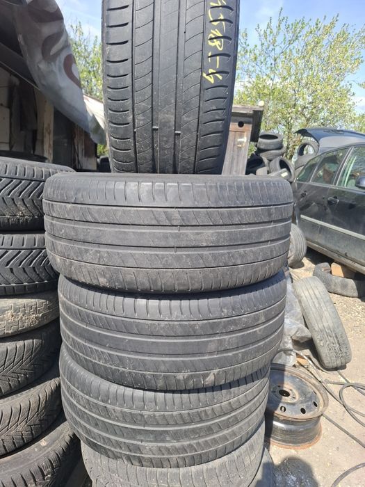 Vand set 4 anvelope 245 45 18 michelin bune de vara