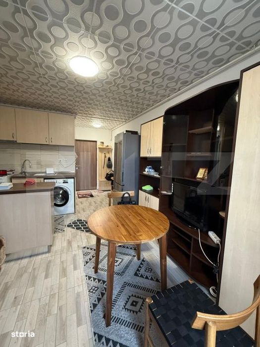 Apartament 2 camere, 42 mp, zona Teleajen, an 1983