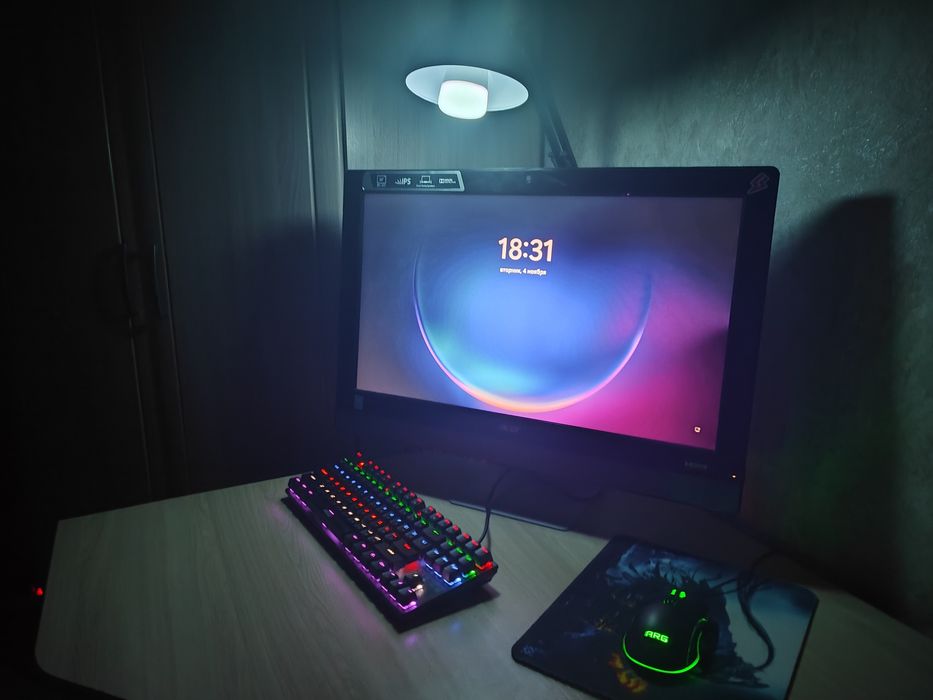 Моноблок для работы и игр