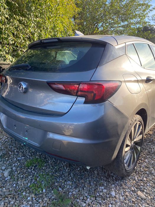 Haion cu luneta Opel Astra K hatchback