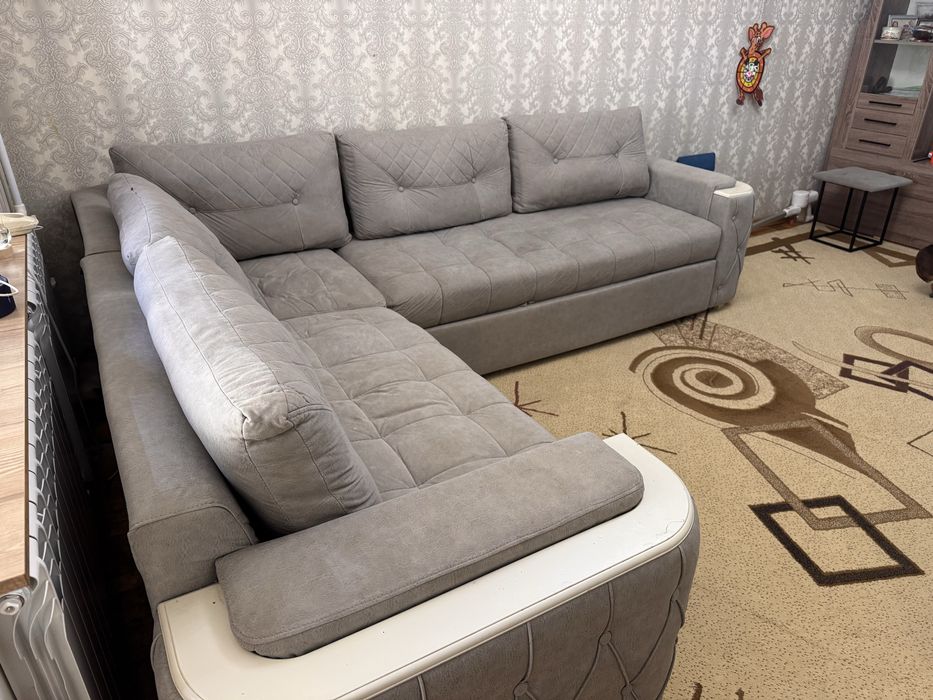 Угловой диван раскладной