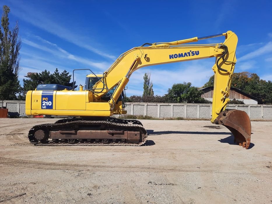 Excavator komatzu PC 210