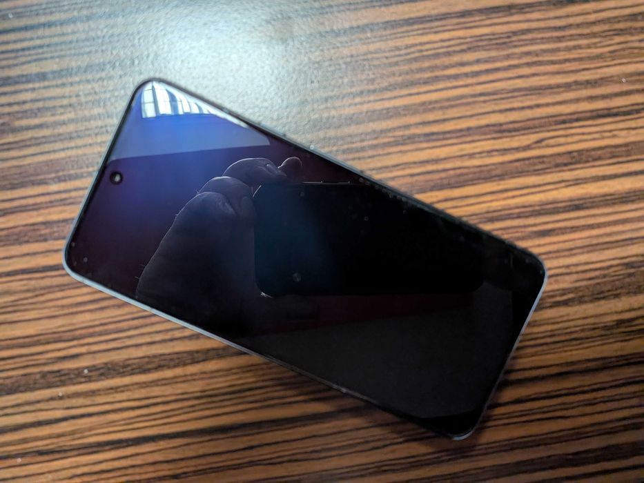 Google Pixel 8 128GB Obsidian (черен)