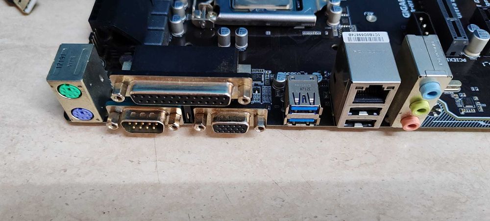 Procesor i7 6700 Placa de baza 1151 Gigabyte H110-D3A Cooler 16GB DDR4