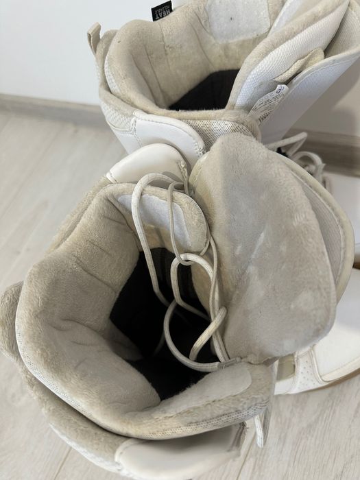 Boots snowboard hibrid masura 37 dama