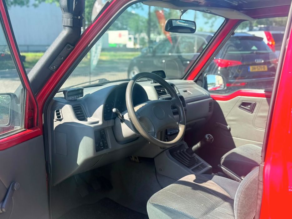 De vanzare Suzuki Vitara , jeep 4x4  cu reductor