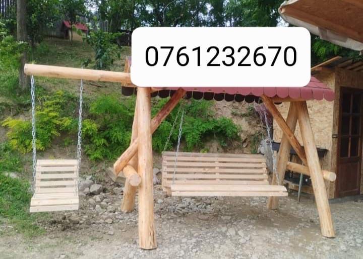 Mese si leagane din lemn masiv