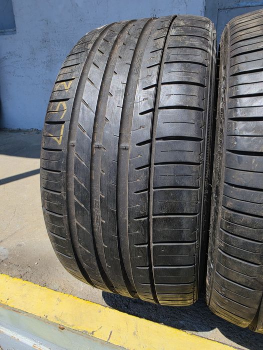 2 бр. летни гуми 225/35/17 Kumho 5,5-6 mm DOT 0417