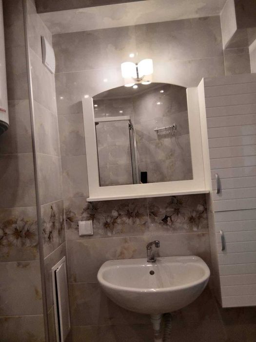 Дава се под наем Двустаен апартамент в София, Център - 67 кв.м за 400 € - Снимка #4