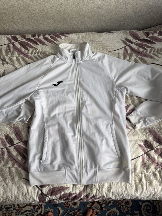 вещи Nike, Joma, Macron, ON