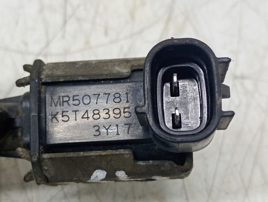 Electrovalva vacuum MR507781 Smart Forfour 1 (2004 - 2006) 1.3 benzina M135.930