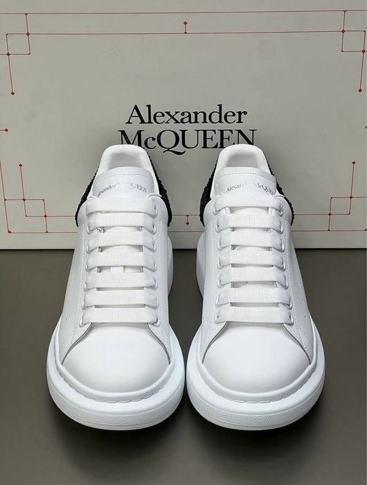 Adidasi Alexander McQueen crystal