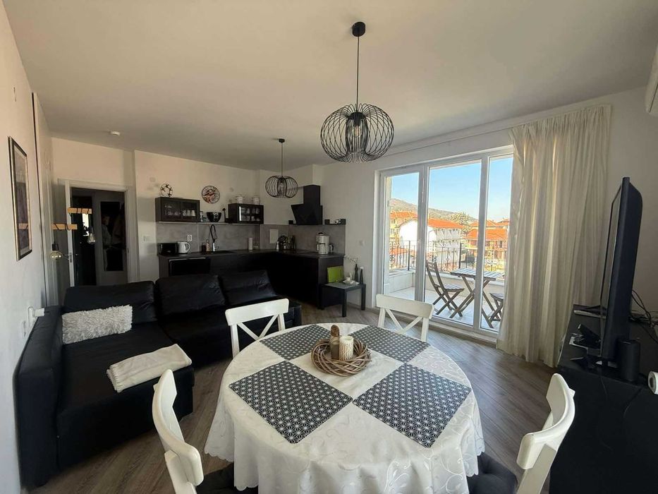 Продава се Двустаен апартамент в Обзор - 84 кв.м за 1727 €/кв.м - Снимка #4