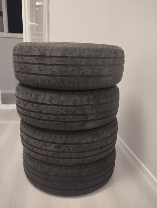 Продам летние шины  215/60/16