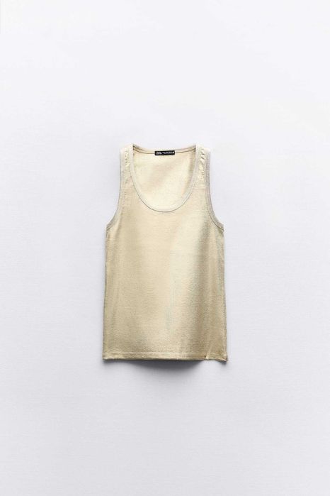 златен потник ZARA,ТенискаVersace Jeans Couture, рокля Versace Jeans