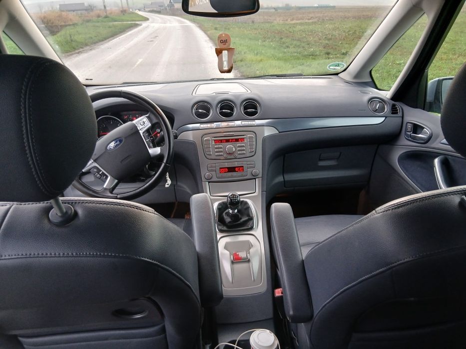 Vand ford galaxy 2007, 240.000 km reali