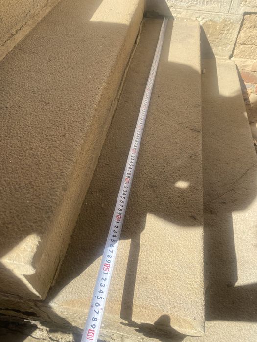 Дялъни камъни стъпала