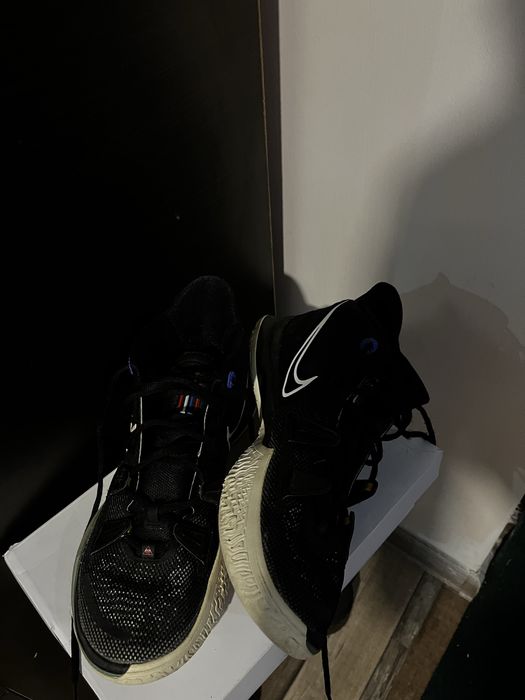Nike Kyrie 7 black