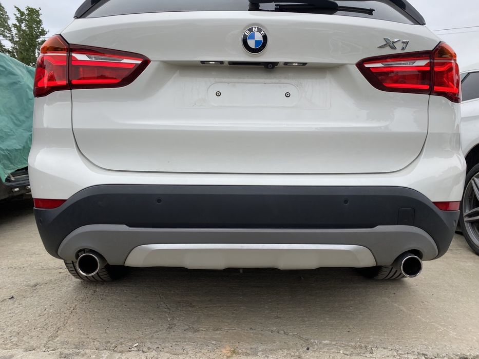 Haion cu luneta BMW X1 F48