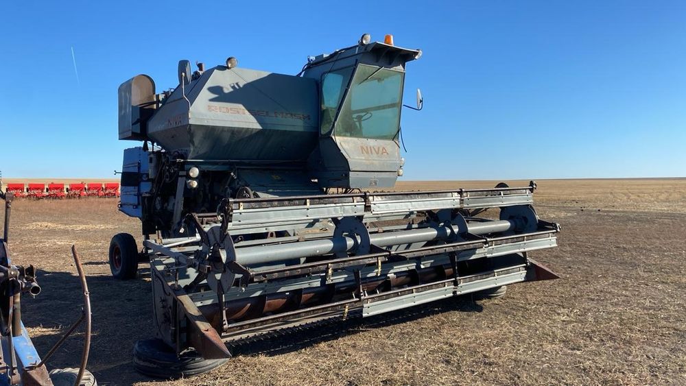 Продам пресс подброщик мтз 80 юмз-6