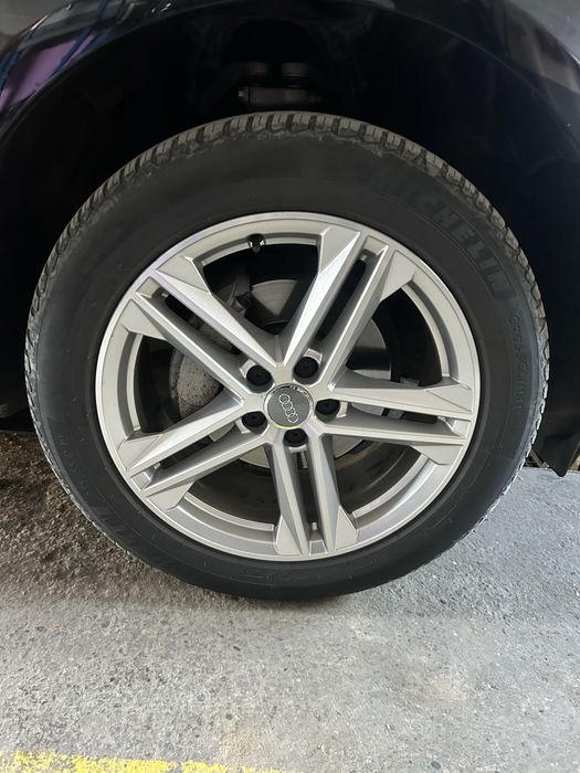 Jante cu anvelope All-season Audi 235/55 R19