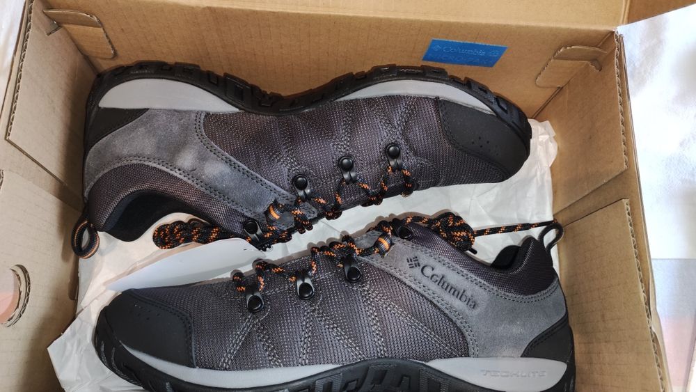 Чудесни леки туристически обувки Columbia №44