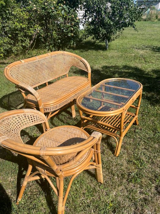 Set gradina banca bambus si masa cu sticla