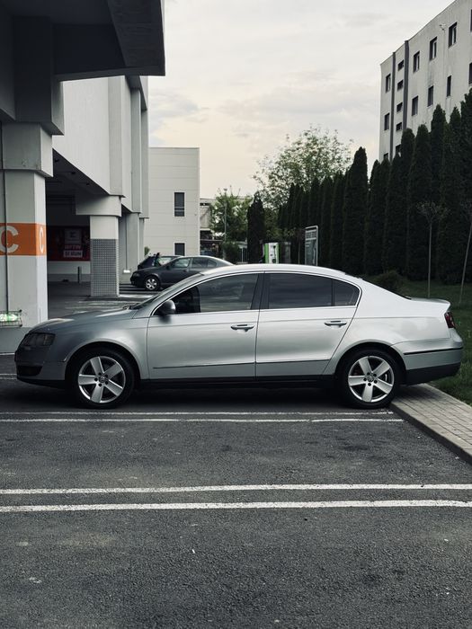 Volkswagen Passat B6 2.0 TDI 140cp – mașină întreținută, foarte multe dotări, trage impecabil
