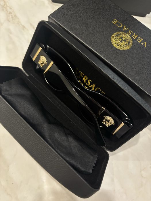 Слънчеви очила Versace