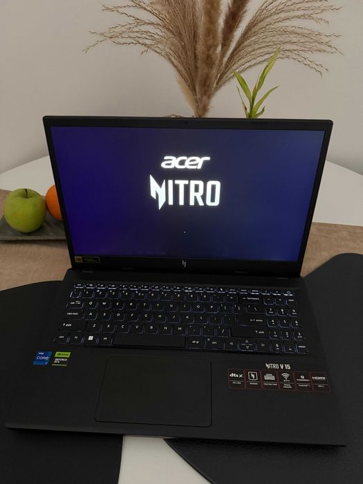 Laptop Gaming Acer Nitro V 15 i7-13620H, RTX 4060 8GB, 16GB DDR5, 144Hz