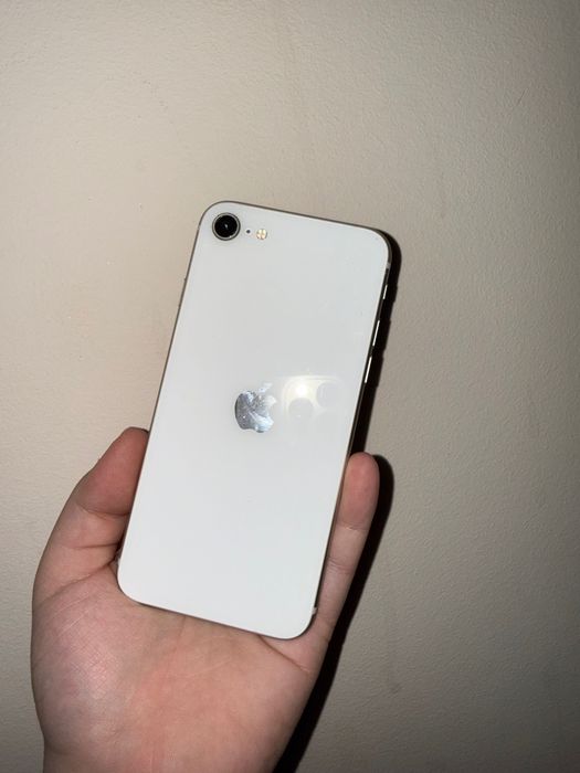 iPhone-SE2022 като нов